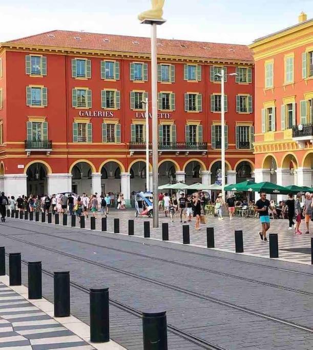 Welcome To Matteo'S Bar - Place Massena 5Min Beach 니스 외부 사진